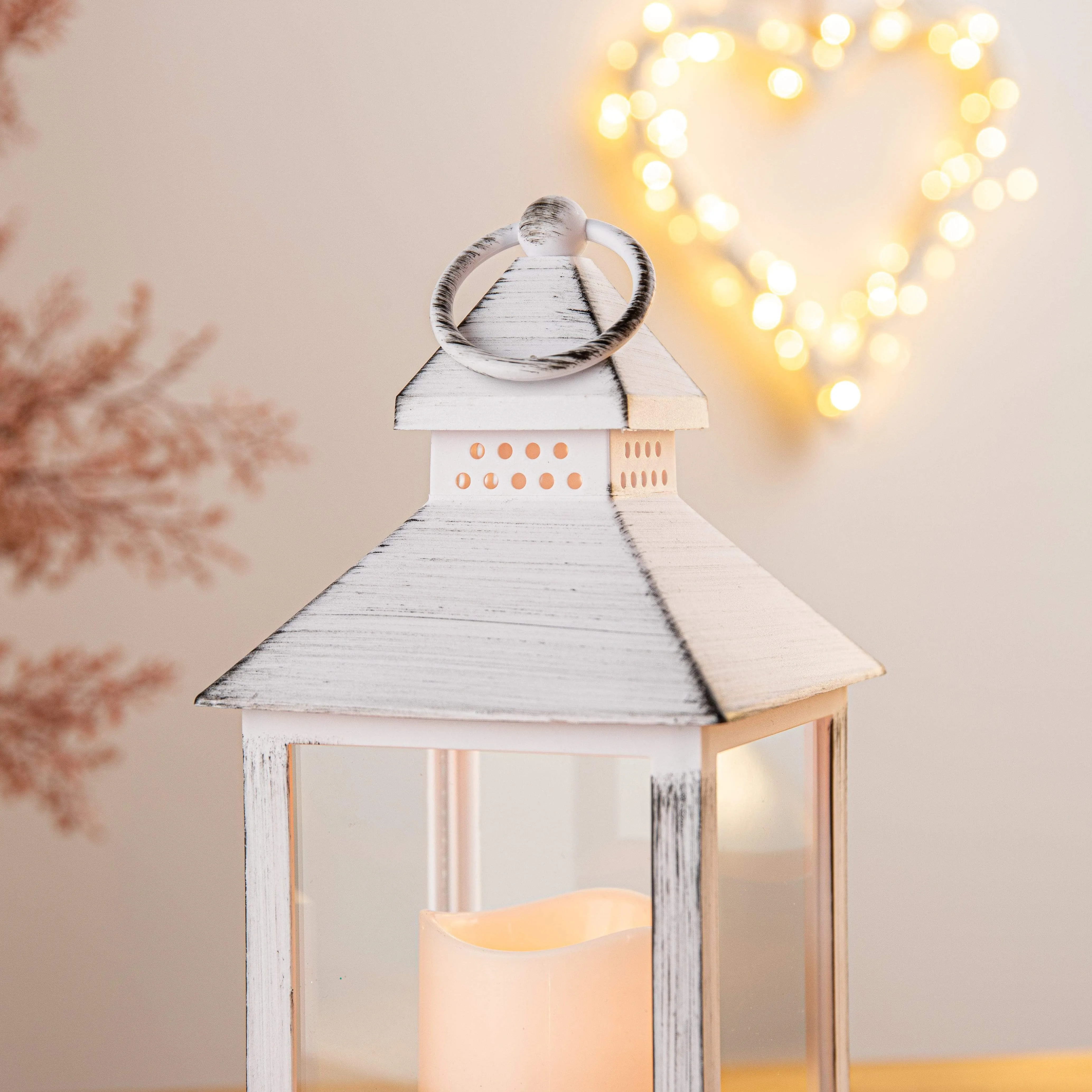 Flickering White Lantern With Timer - 24cm