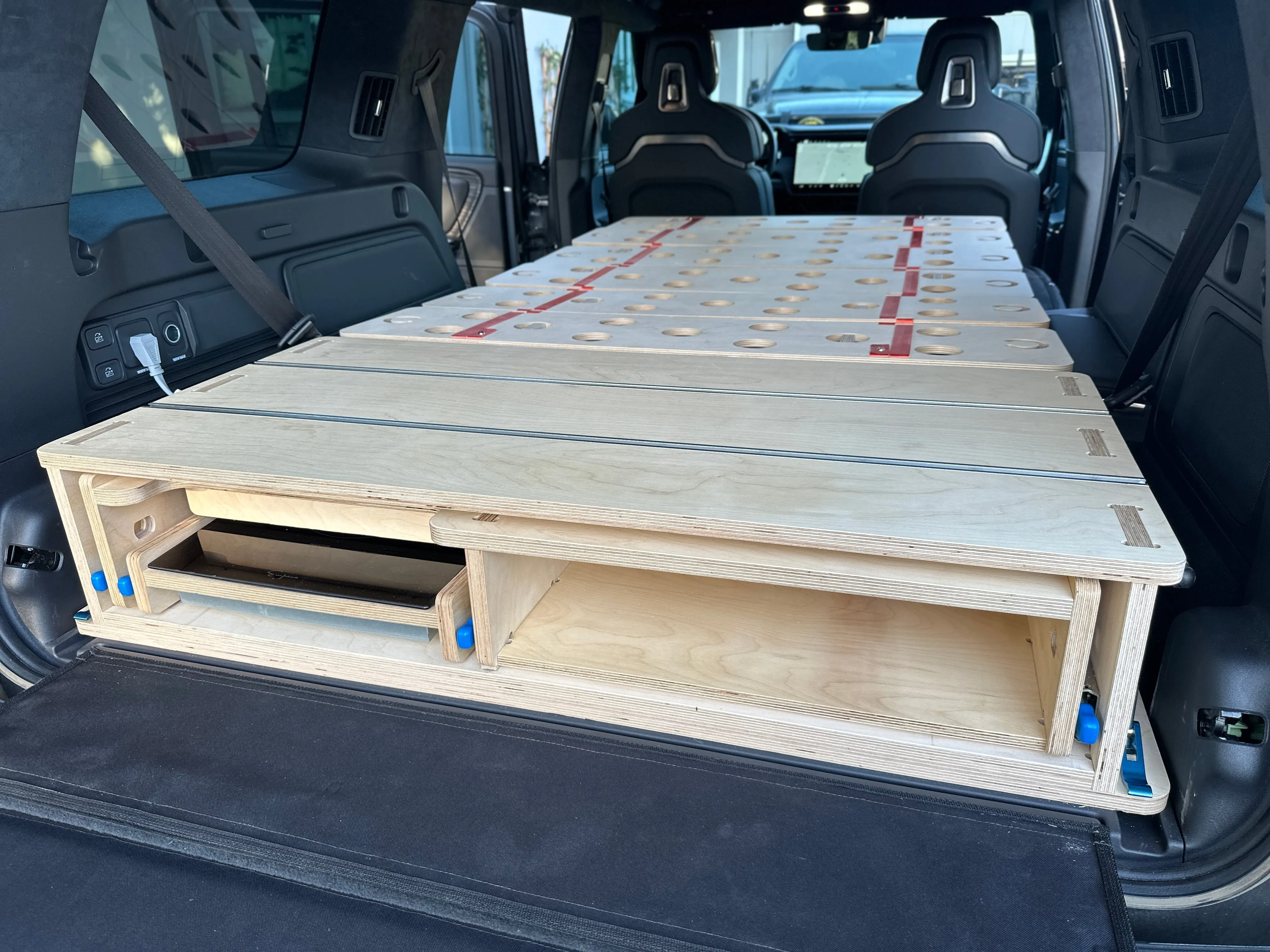 Thunderbolt Adventure Kitchen for Rivian R1S