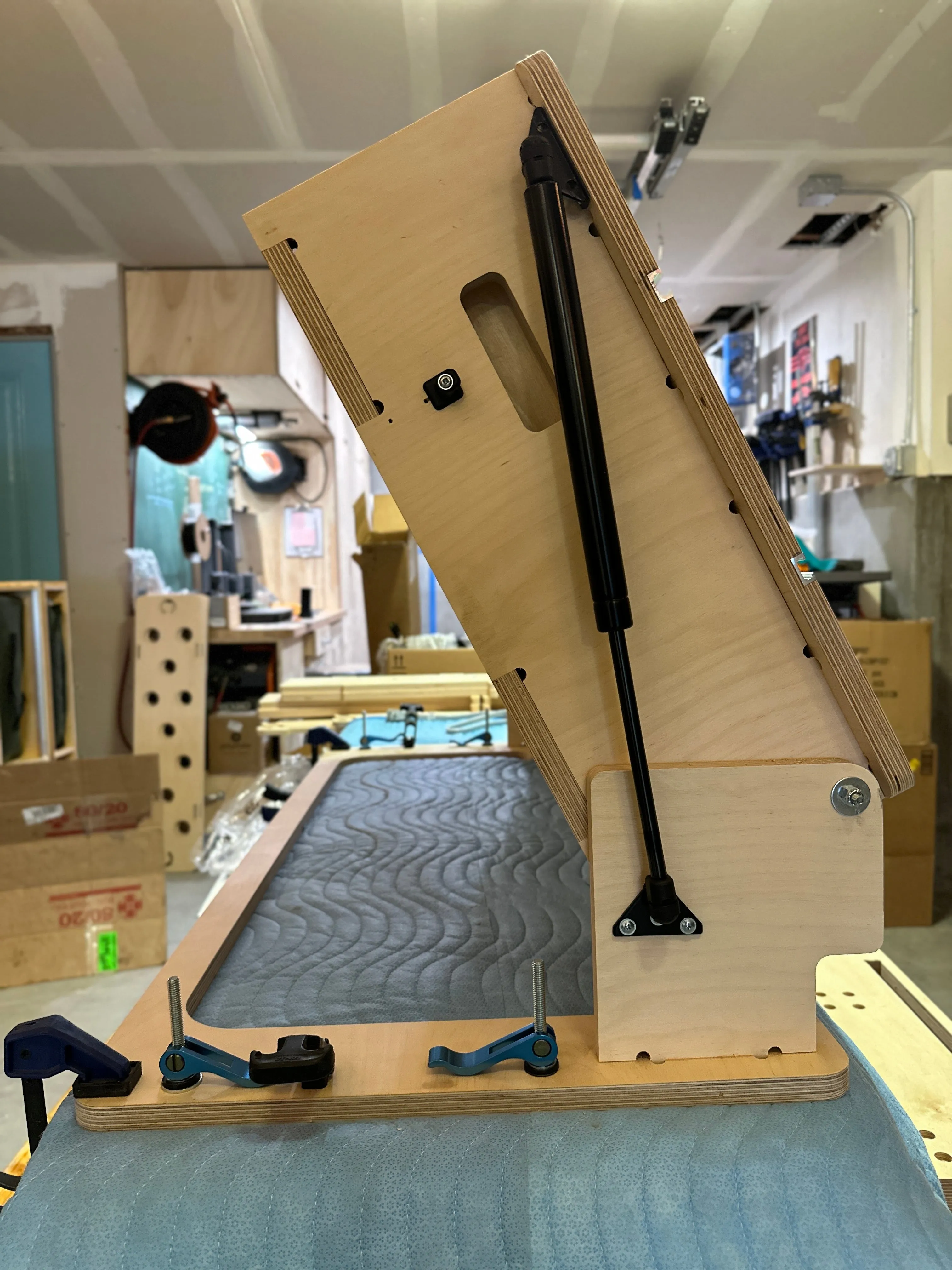 Thunderbolt Adventure Kitchen for Rivian R1S